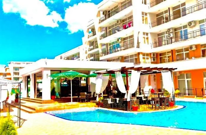 Grand Kamelia Holiday Apartments Солнечный берег Апарт-отель
