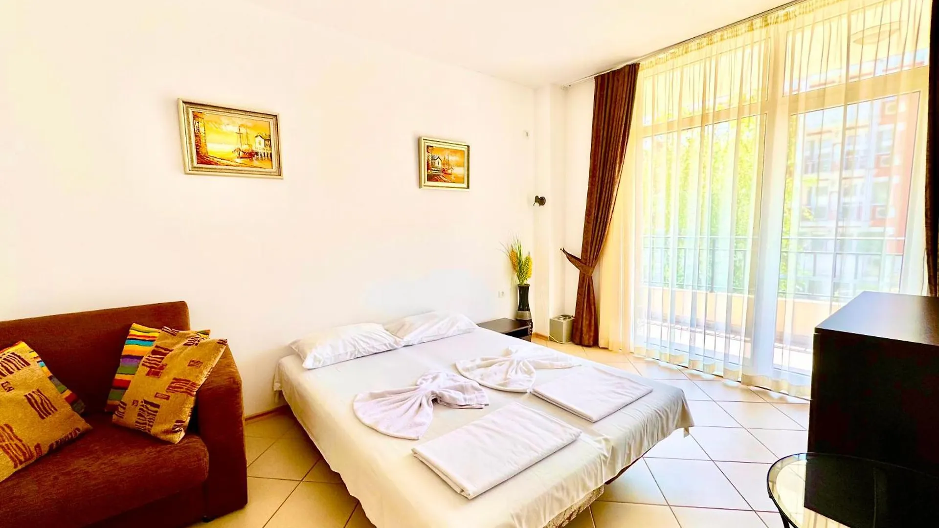 Апарт-отель Grand Kamelia Holiday Apartments Солнечный берег
