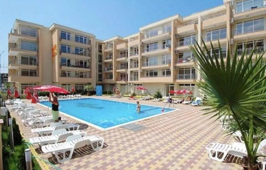 Grand Kamelia Holiday Apartments Солнечный берег 2*,