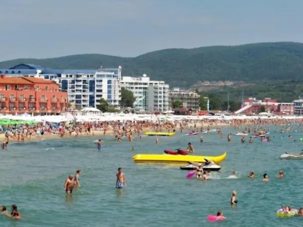 Grand Kamelia Holiday Apartments Солнечный берег Апарт-отель